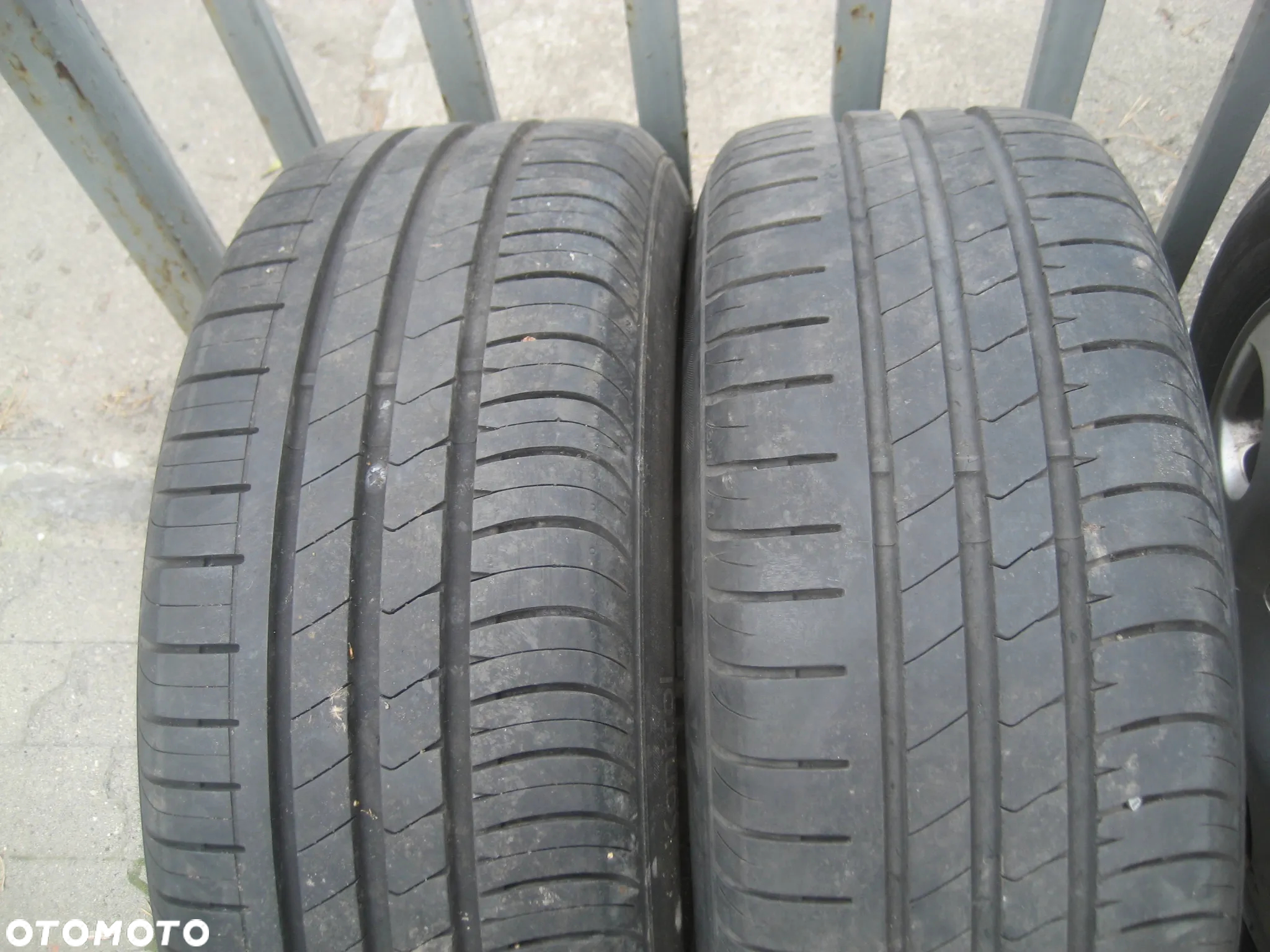 audi a4 b6 felgi aluminiowe opony 5x112 7jx16 et42 8e0601025f 205 55 r16 - 11