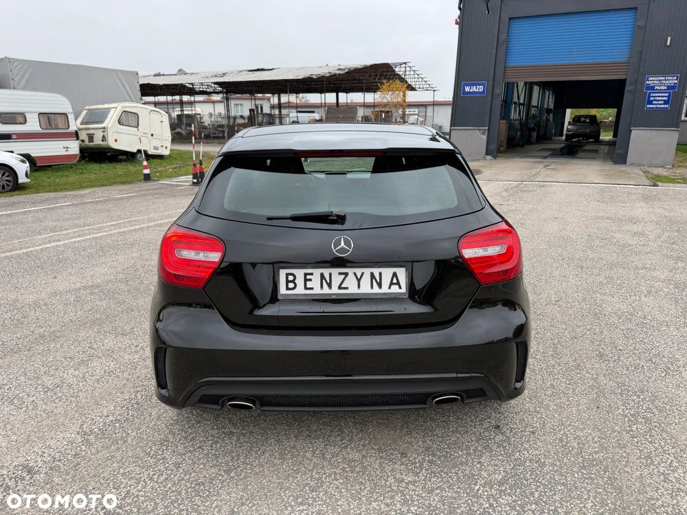 Mercedes-Benz Klasa A 180 (BlueEFFICIENCY) AMG Sport - 28