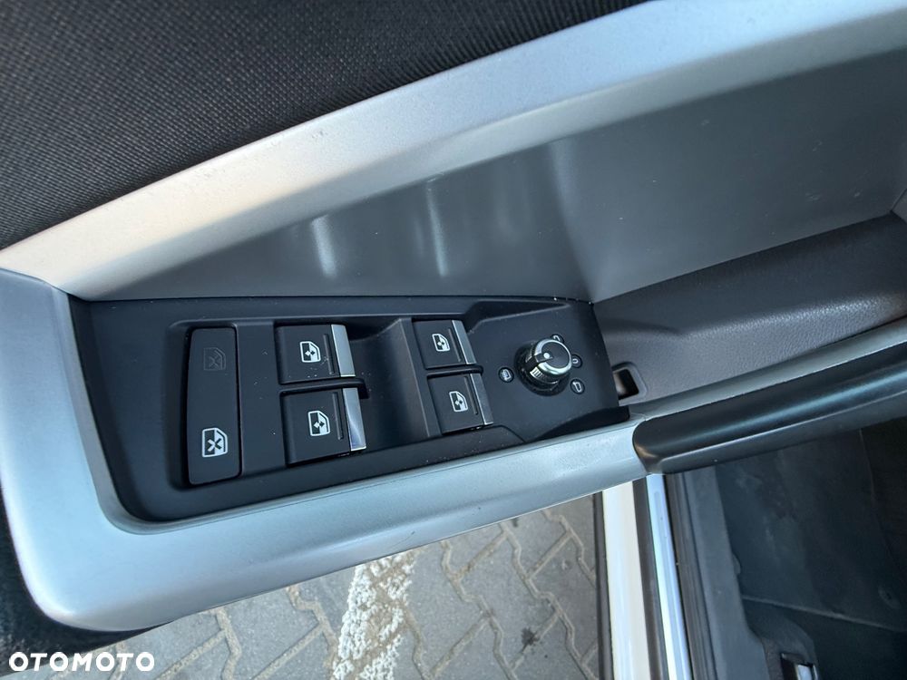 Audi Q3 2.0 TDI S tronic - 19