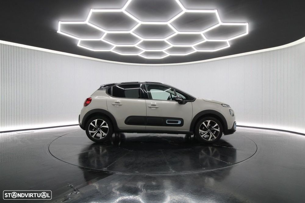 Citroën C3 1.2 PureTech Shine EAT6 - 10
