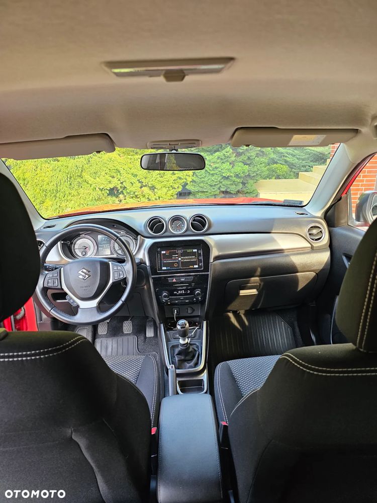 Suzuki Vitara 1.4 Boosterjet Premium 2WD - 6