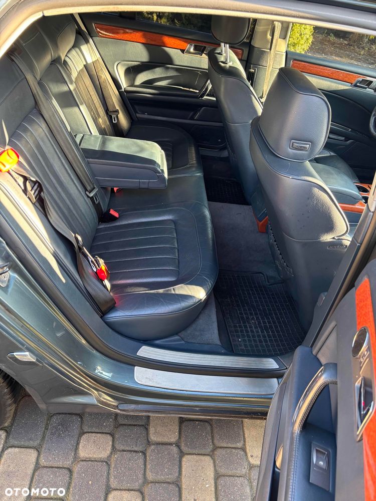 Volkswagen Phaeton - 9