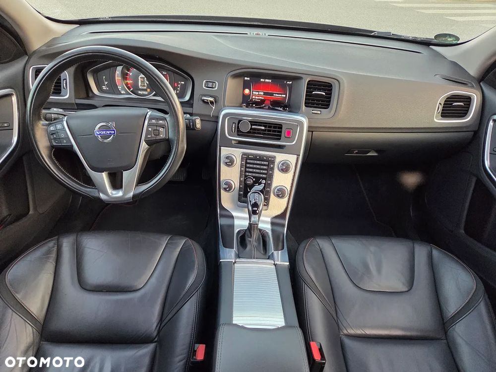 Volvo V60 T3 Geartronic Ocean Race - 17