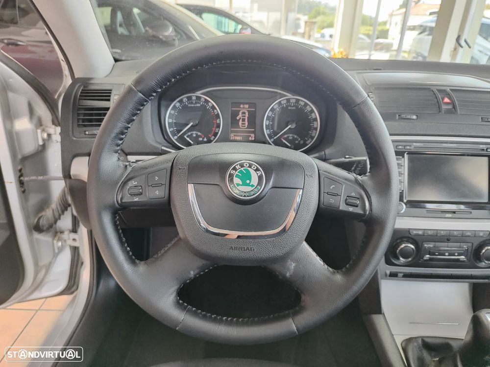 Skoda Octavia Break 2.0 TDI Elegance - 27