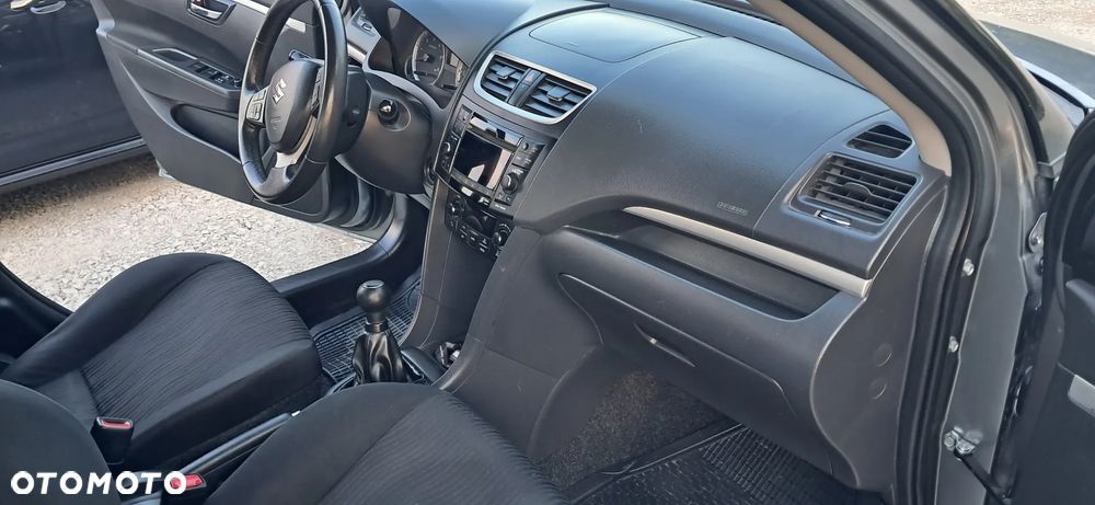 Suzuki Swift - 14