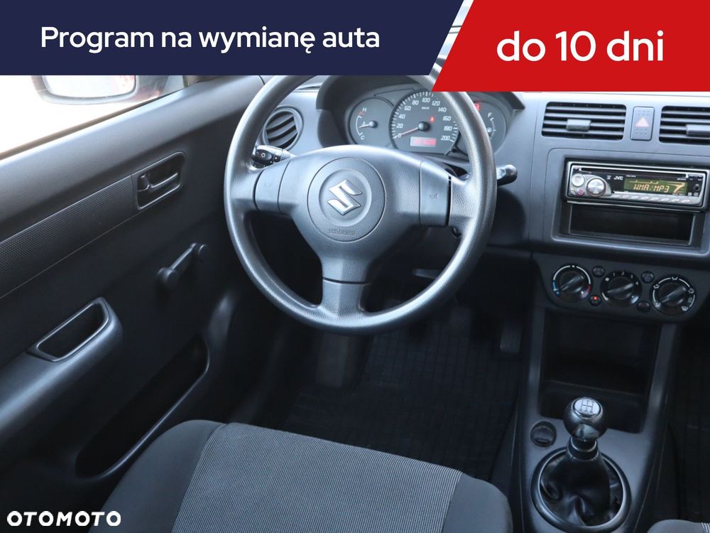 Suzuki Swift - 9