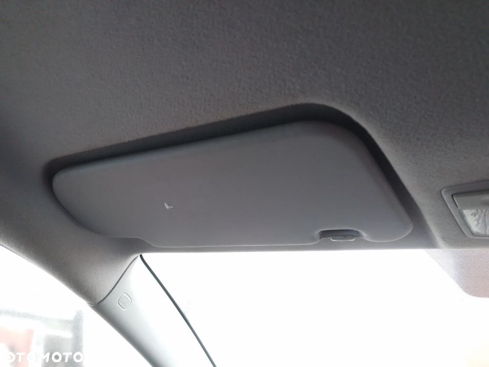 MAZDA 3 BK 1.6B 03-07 RADIO 22V - 34