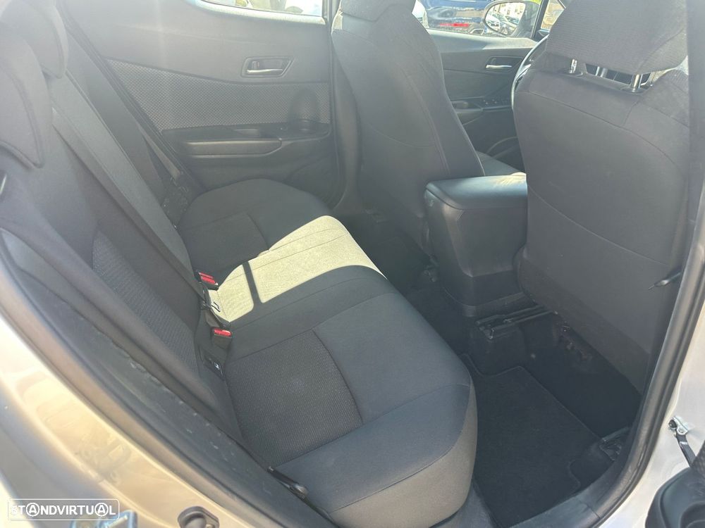 Toyota C-HR 1.2T Comfort - 10