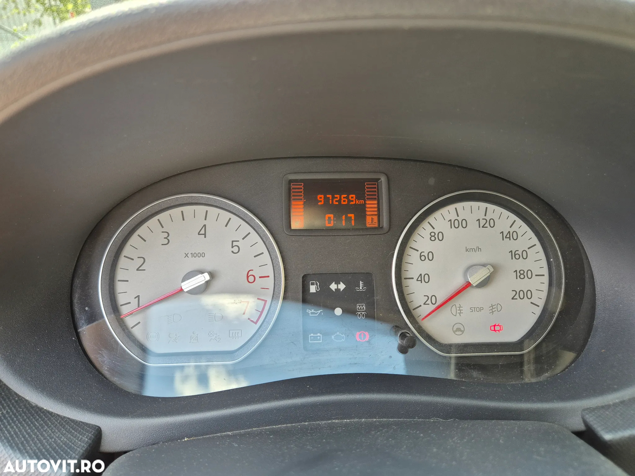 Dacia Sandero 1.6 MPI Laureate - 7