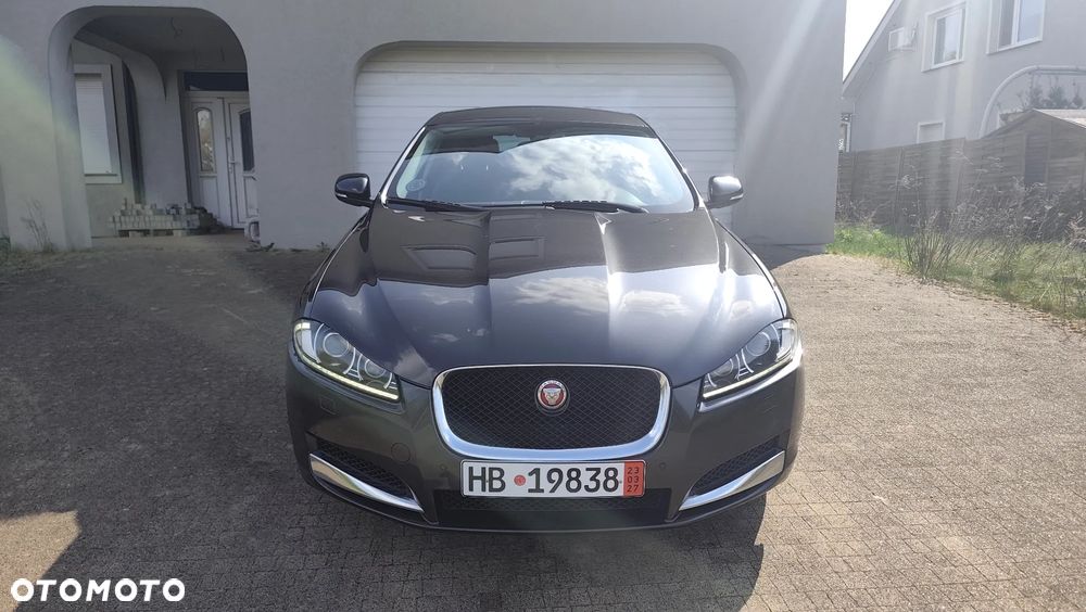 Jaguar XF 3.0 V6 S Premium Luxury - 35