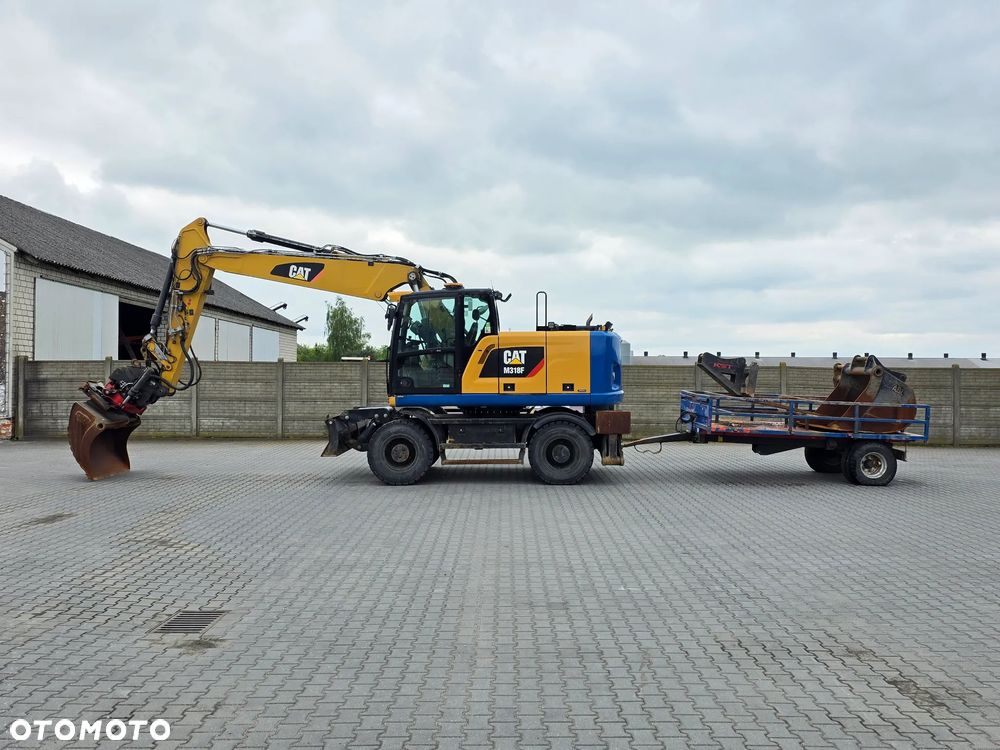 Caterpillar M318F, 2018 ROK, PODPORY + PŁUG, ROTOTILT - 1