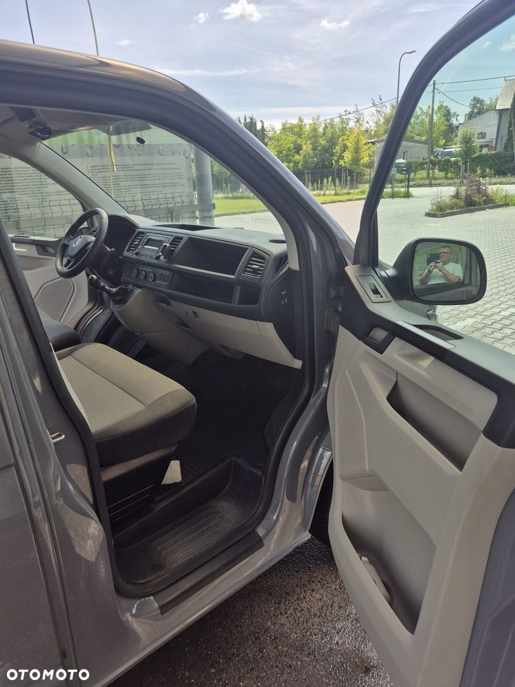 Volkswagen Transporter - 5
