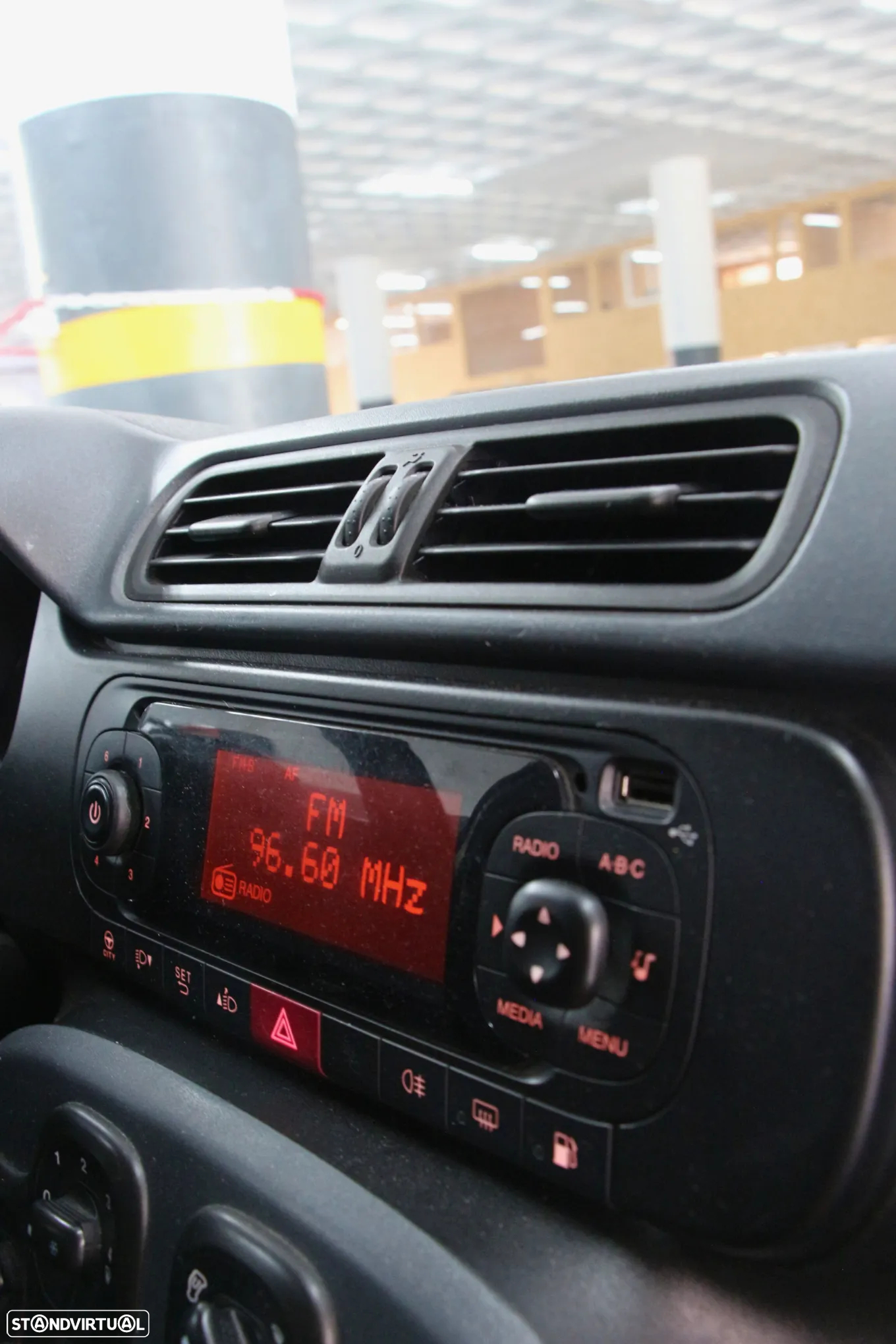 Fiat Panda 1.2 Lounge GPL Bi-Fuel - 13