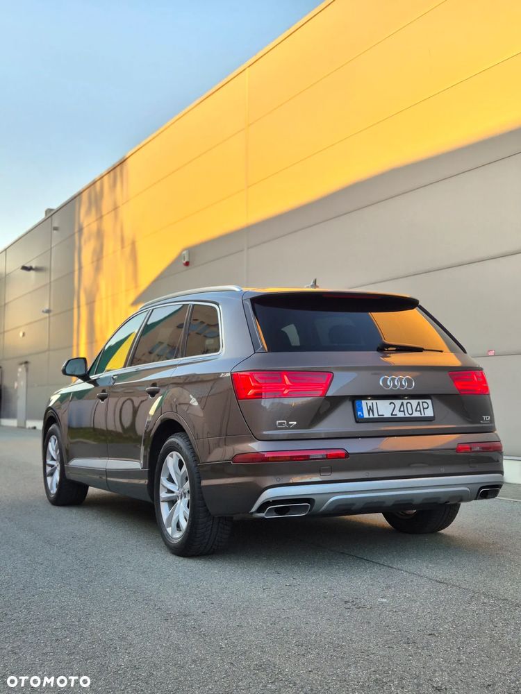 Audi Q7 - 4