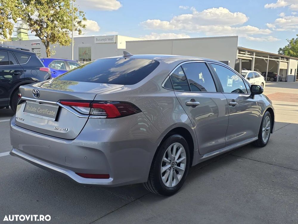 Toyota Corolla - 5