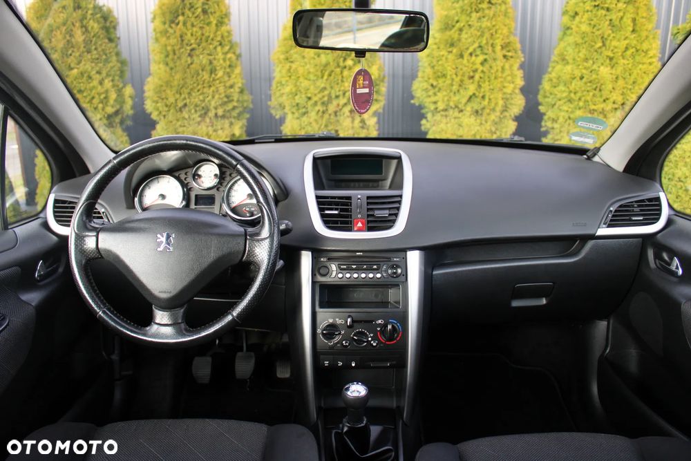 Peugeot 207 120 Premium - 22