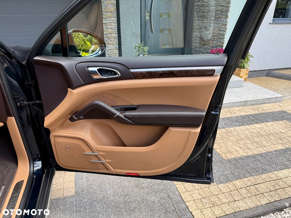 Porsche Cayenne S Tiptronic S - 17