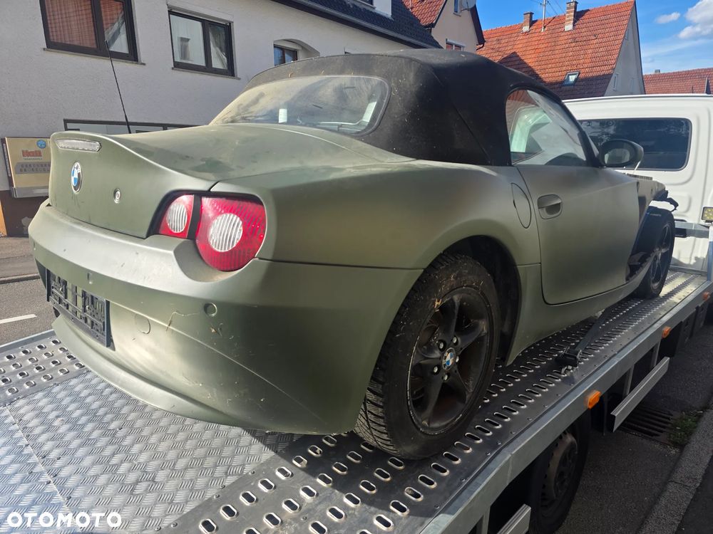 BMW Z4 2.2i - 5
