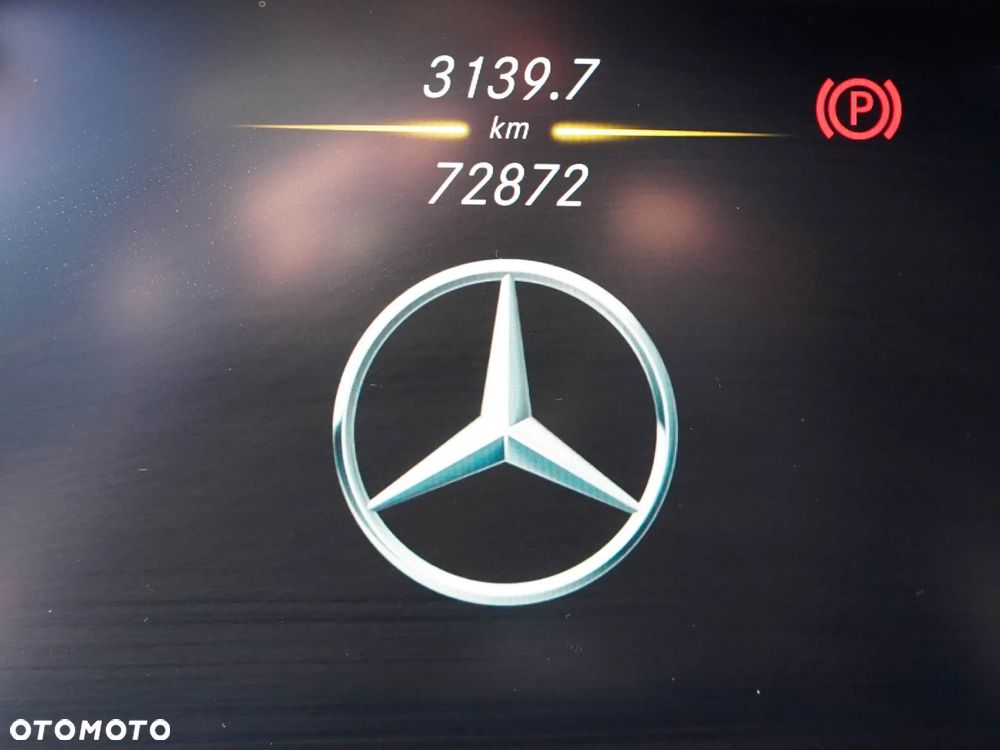 Mercedes-Benz GLC - 31