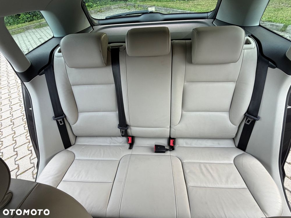 Audi A3 Sportback 1.6 Ambiente - 24