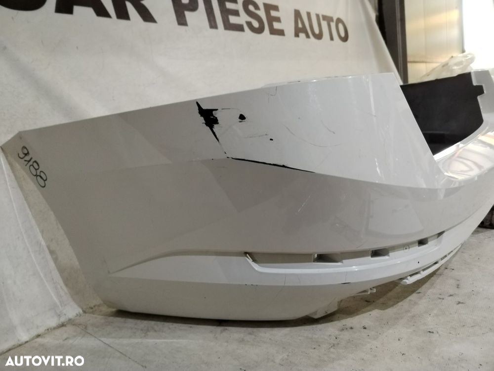 Bara spate Skoda Superb 3, kombi, break, cod de origine OE 3V9807421, 2015, 2016, 2017, 2018, 2019, 2020, 2021, 2022, 2023, 2024. - 3