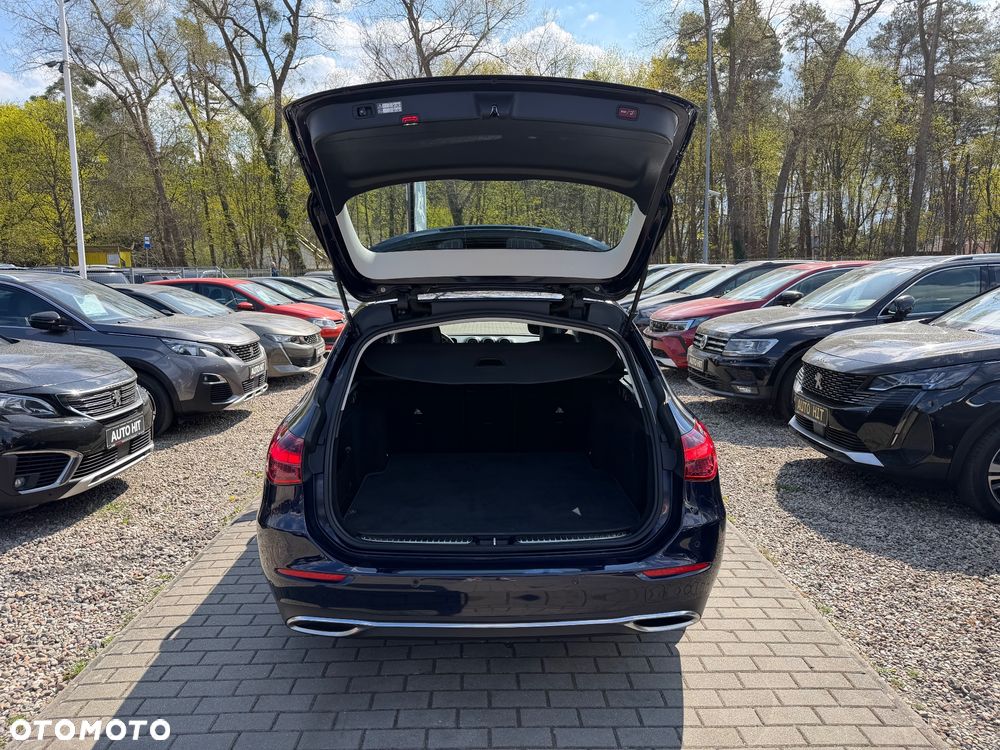 Mercedes-Benz Klasa C 200 d mHEV Business Edition - 17