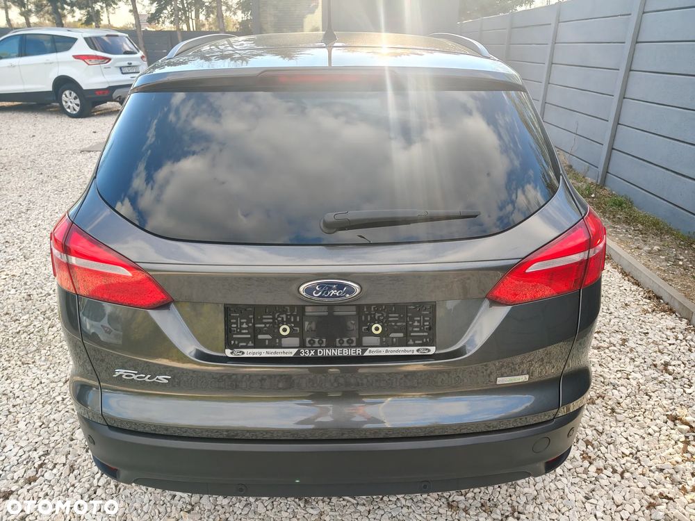 Ford Focus - 12