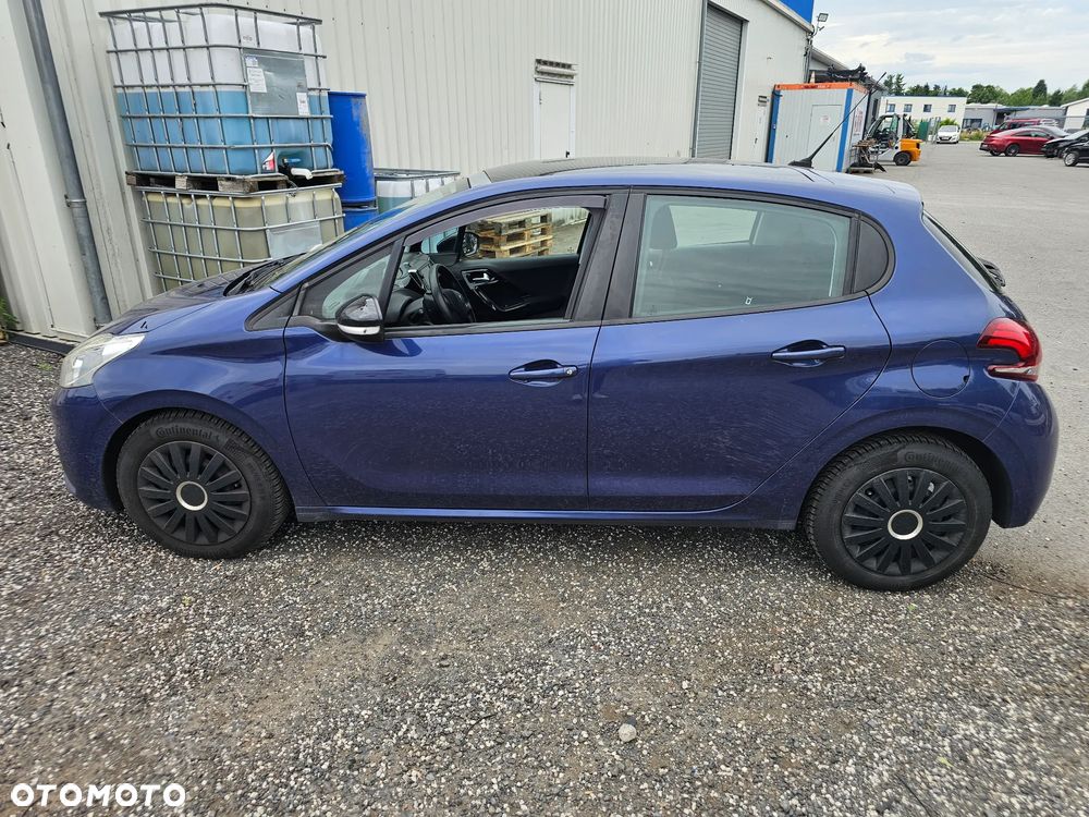 Peugeot 208 82 VTI Allure - 2