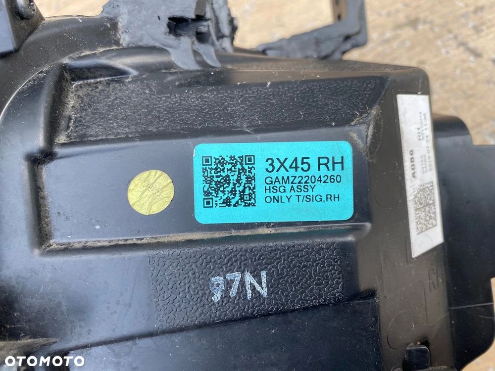 HALOGEN PRAWY LED MITSUBISHI ASX GAMZ2204260 - 4