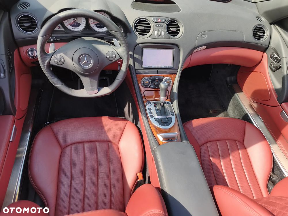 Mercedes-Benz SL 63 AMG SPEEDSHIFT MCT - 14