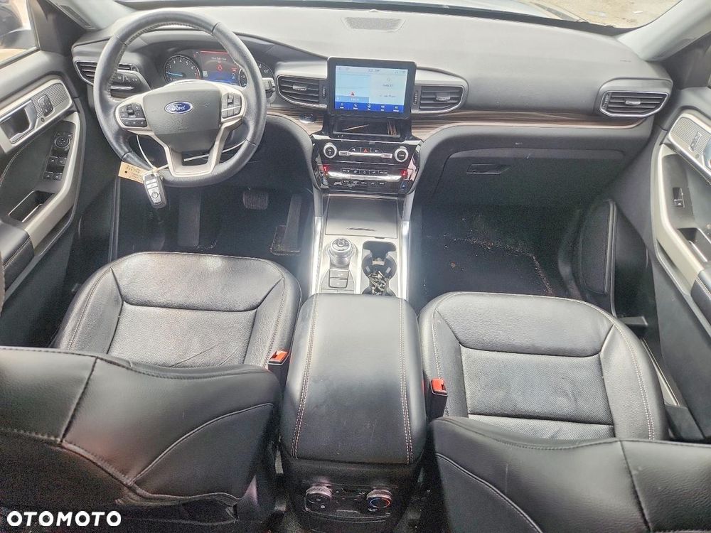 Ford Explorer - 9