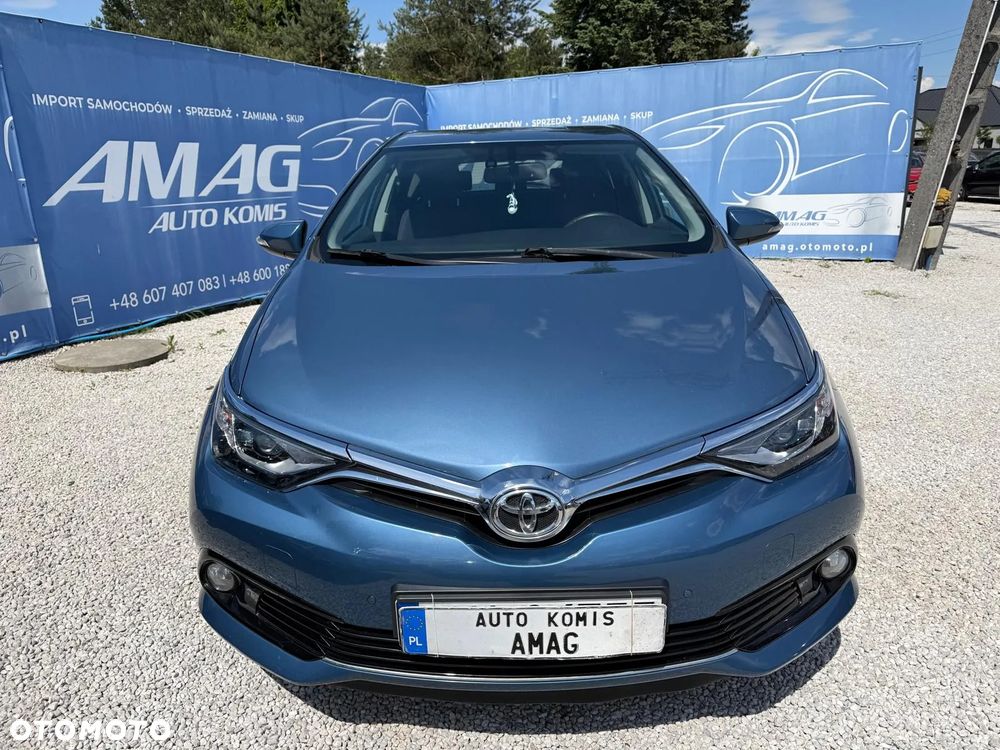 Toyota Auris 1.6 Premium Comfort - 3