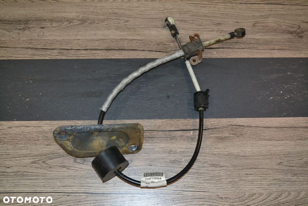 VW T5 AUTOMAT LINKA WYBIERAKA DŹWIGNI ZMIANY BIEGÓW 7H1713265A - 1