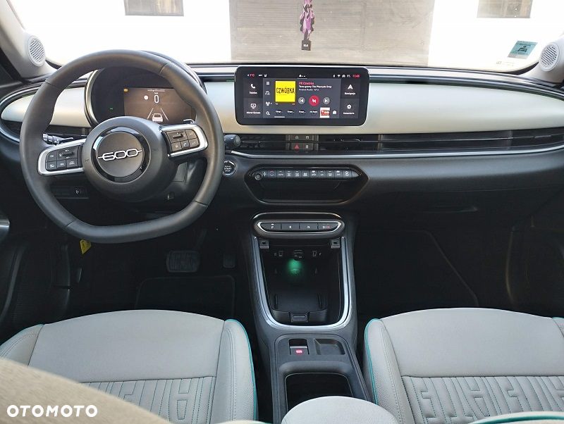 Fiat 600 HYBRID La Prima - 21