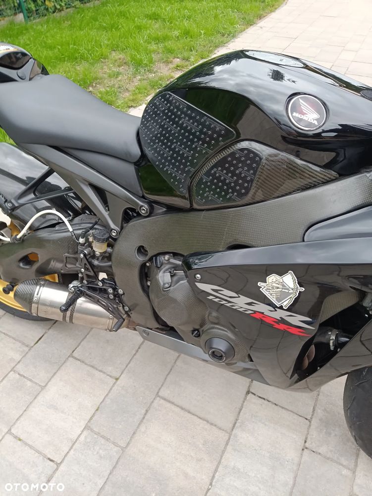 Honda CBR - 11