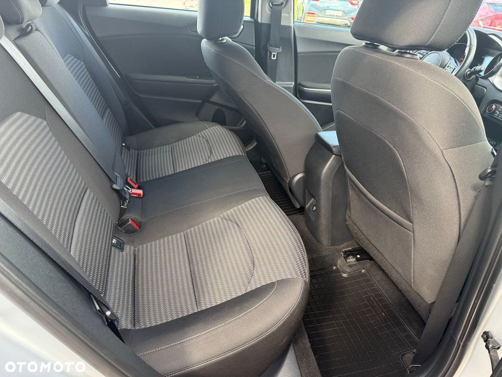 Kia Ceed 1.5 T-GDI M - 19