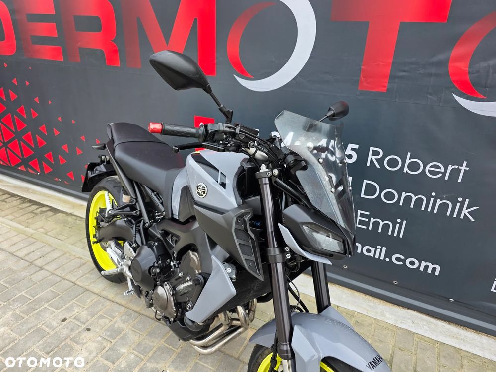 Yamaha MT - 12