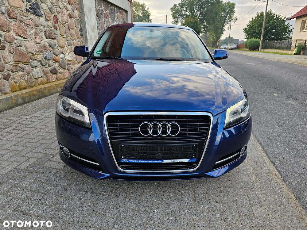 Audi A3 2.0 TDI Attraction - 10