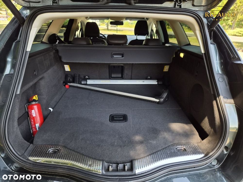 Ford Mondeo - 27