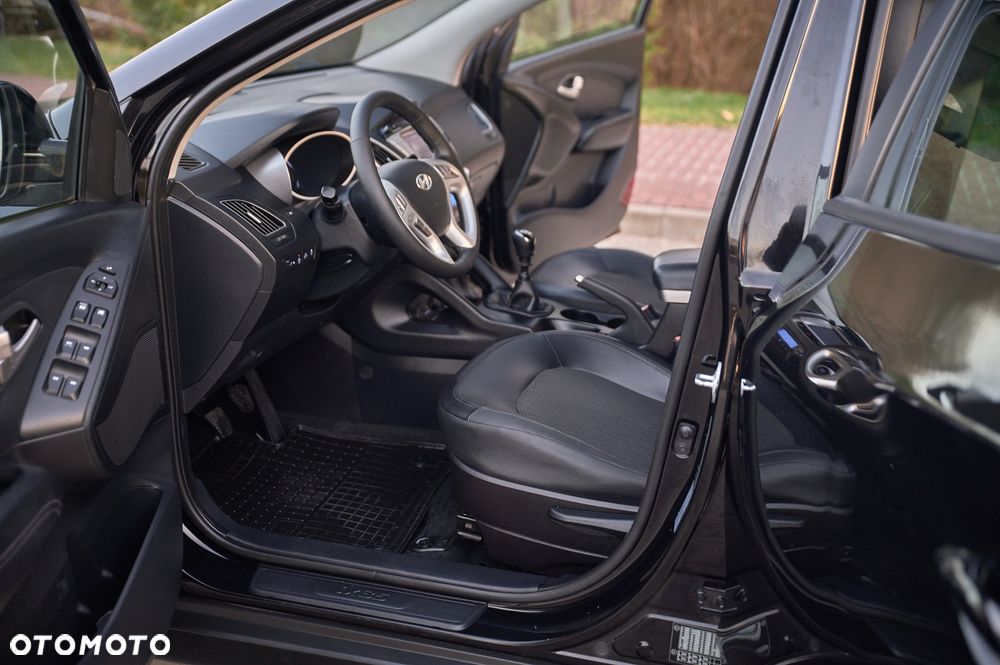 Hyundai ix35 1.7 CRDi Premium 2WD - 23