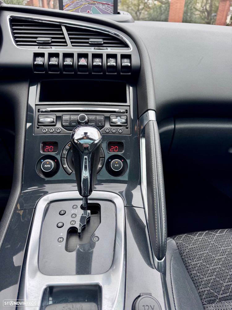 Peugeot 3008 1.6 BlueHDi Allure EAT6 - 8