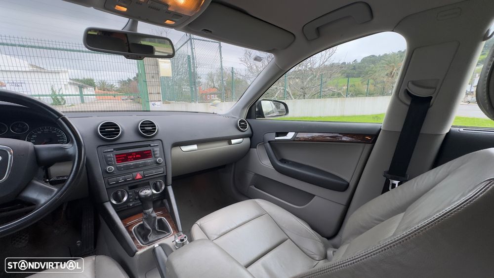 Audi A3 Sportback 1.9 TDi - 13