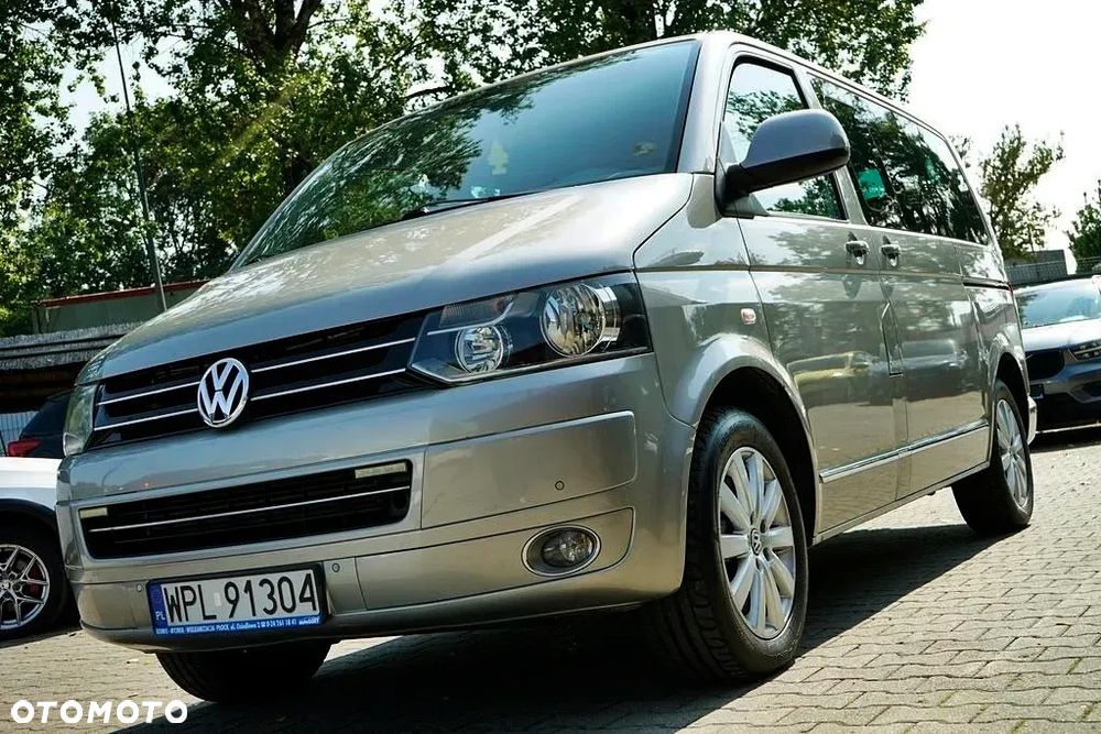 Volkswagen Multivan - 1