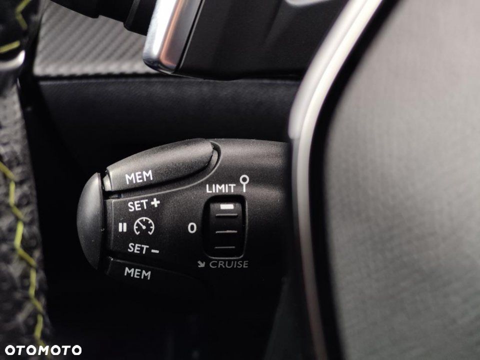Peugeot 2008 - 28