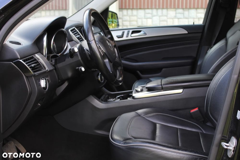 Mercedes-Benz ML 350 BlueTEC 4-Matic - 18