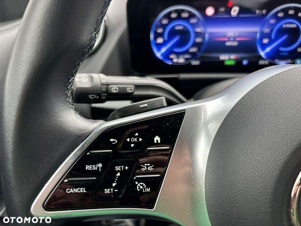 Mercedes-Benz EQA 250+ 70.5kWh Progressive - 28