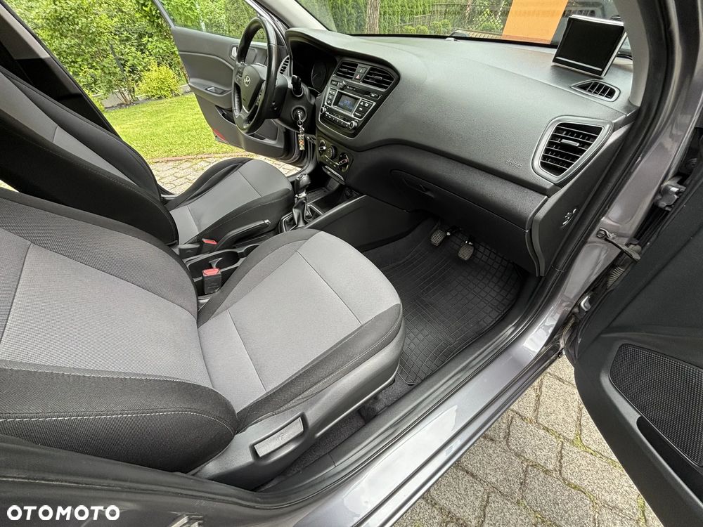 Hyundai i20 1.2 Classic Plus - 16
