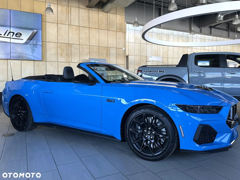 Ford Mustang - 2