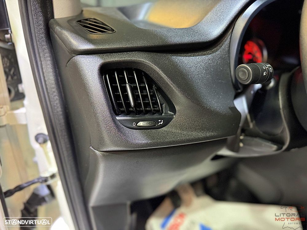 Fiat Doblo 1.6 Multijet XL - 17