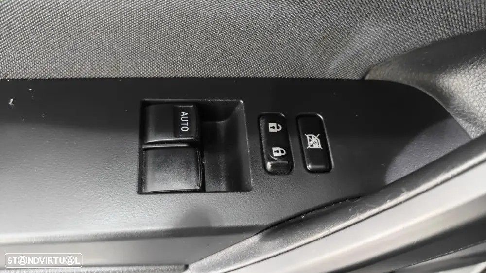 Toyota Auris 1.4 D-4D ACtive - 39